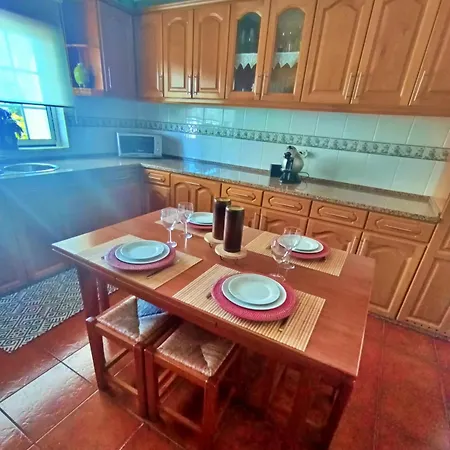 בית נופש Recanto Da Tia